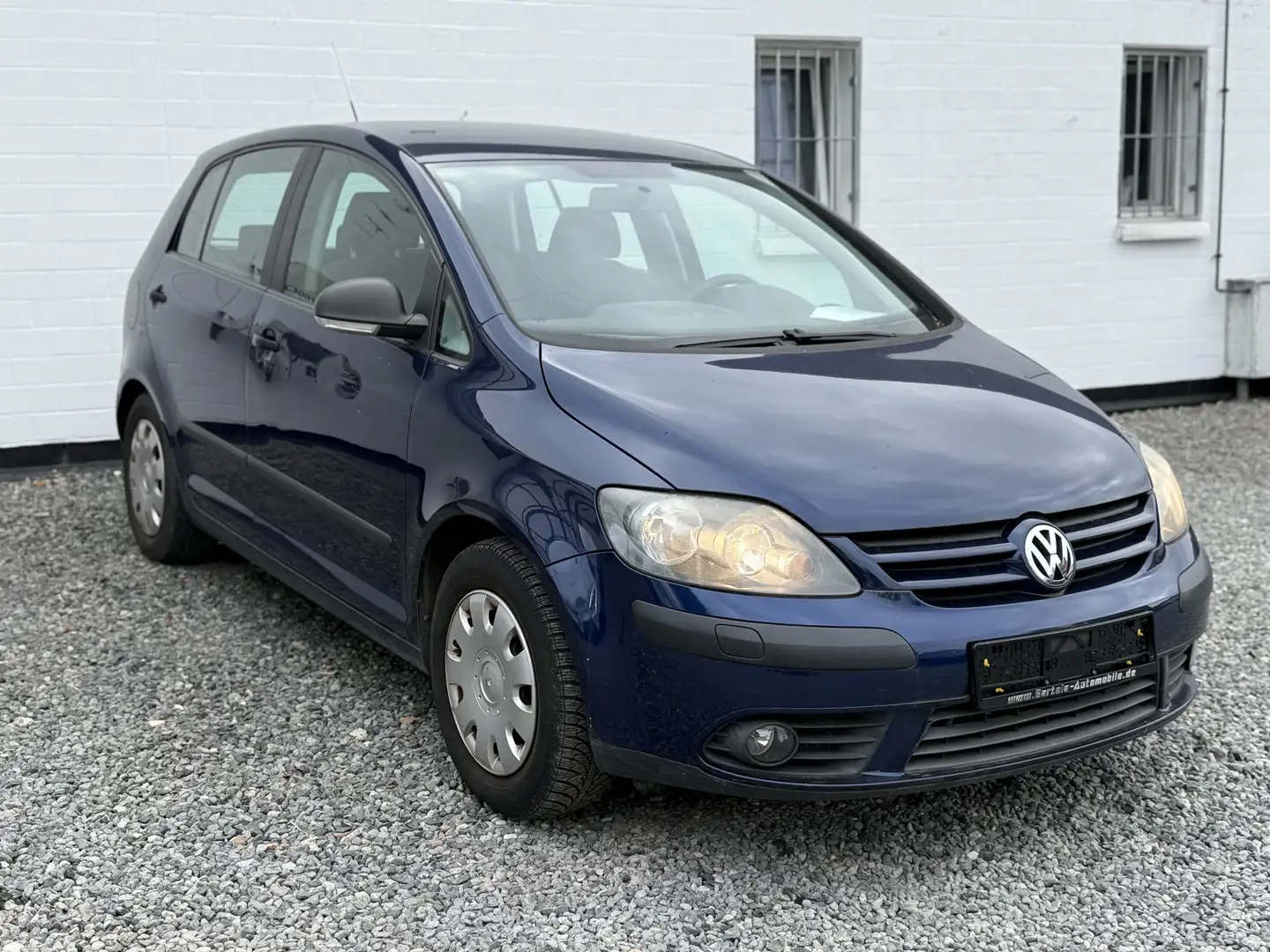 Volkswagen Golf Plus Trendline, Standeizung, Klimaut., AHK Blau - 2