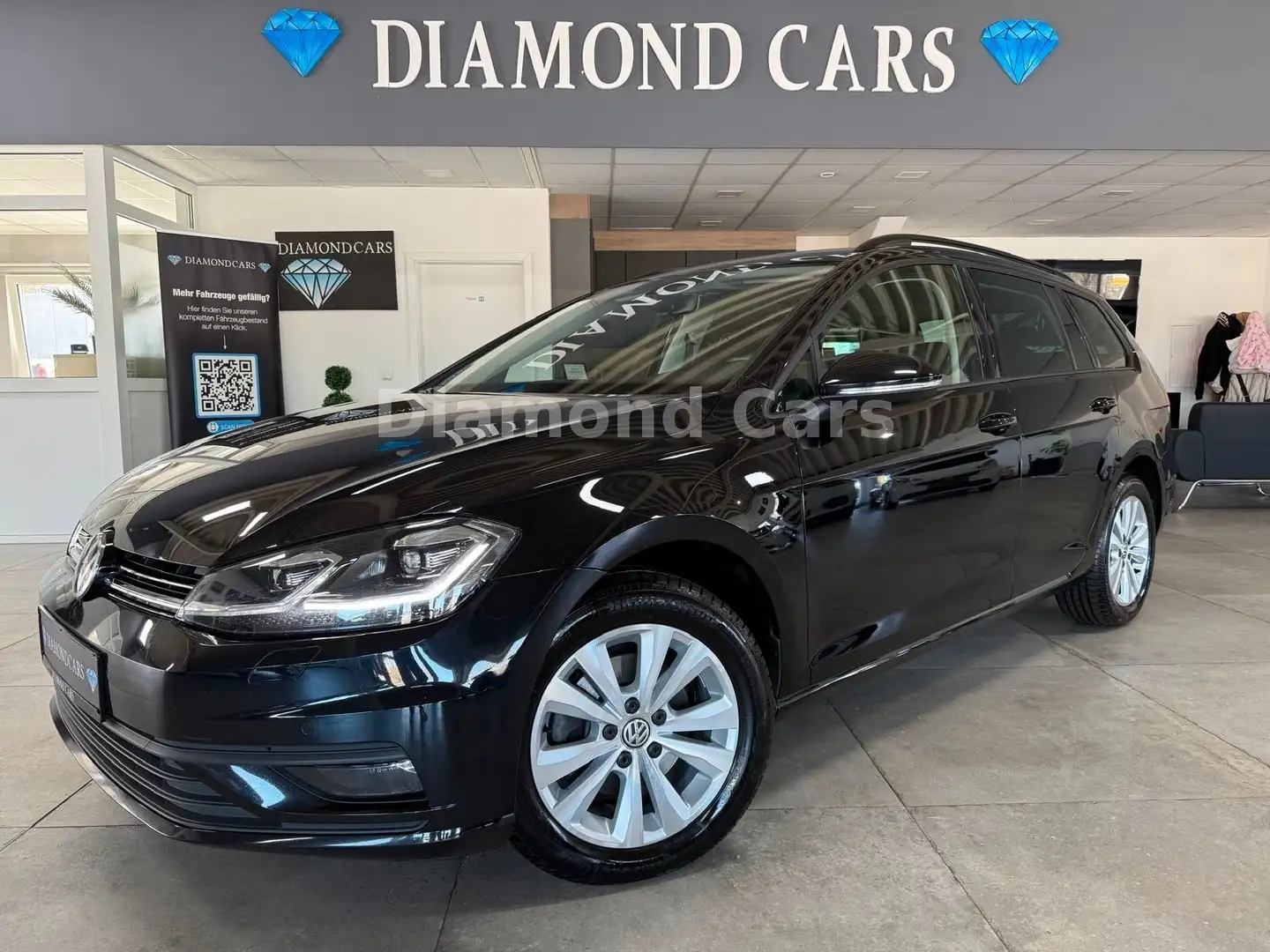 Volkswagen Golf VII Variant Trendline* AUTOMATIK * NAVI * Noir - 2