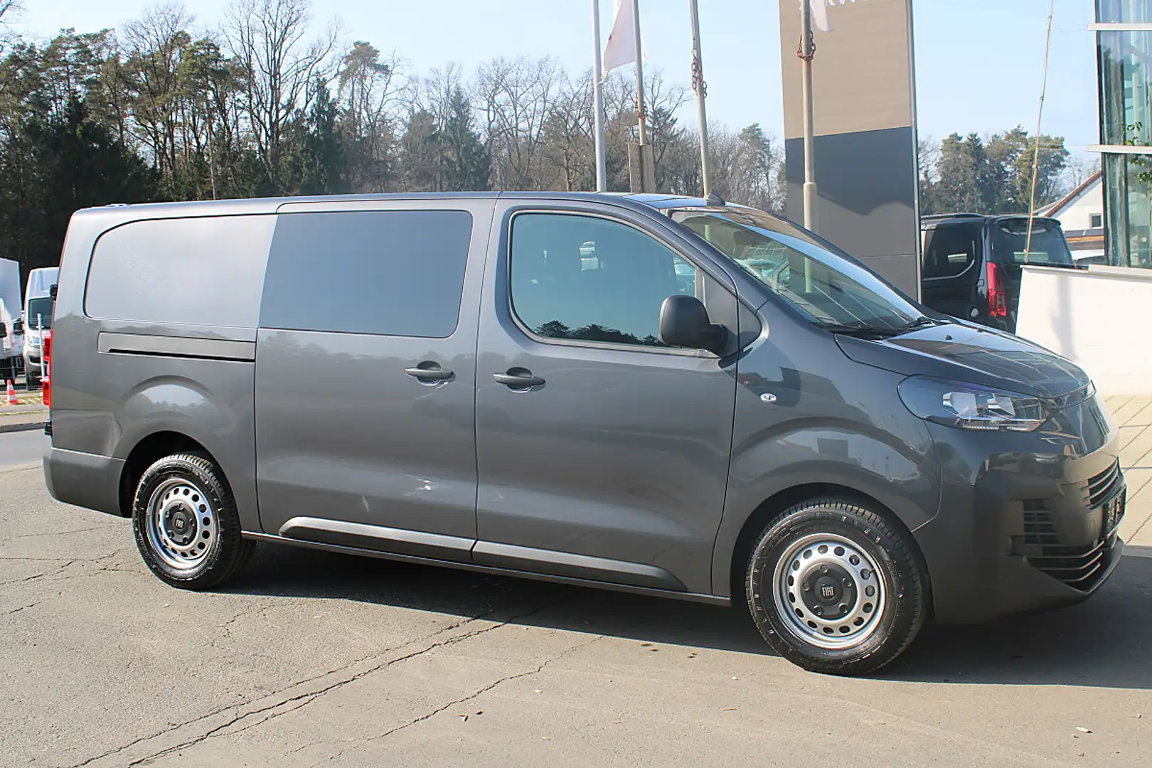 Fiat Scudo Scudo Doka L3H1 145MT 6Sitze 10" Touch Kamera P... Silber - 2