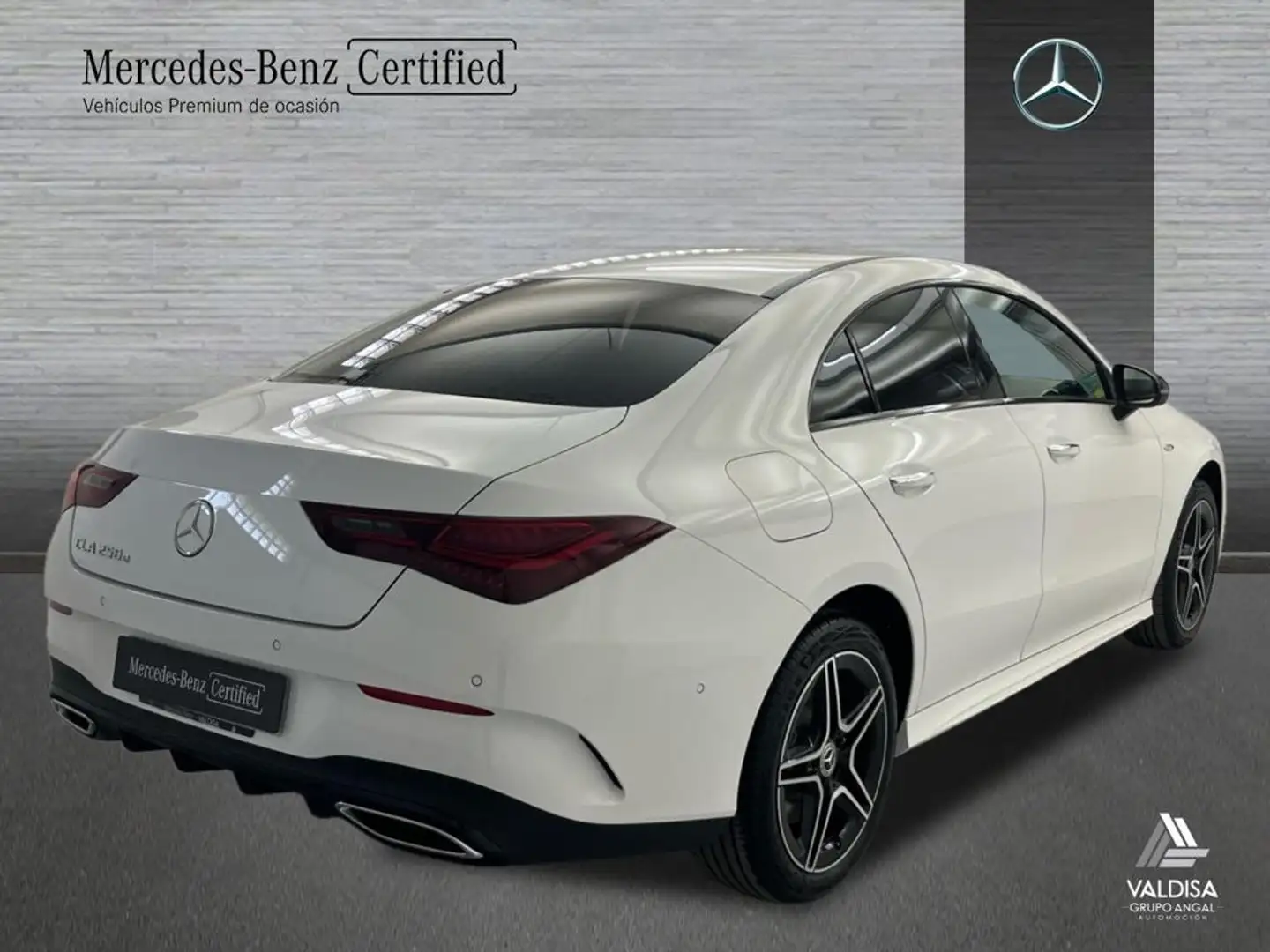 Mercedes-Benz CLA 250 e Coupé con tecnología híbrida EQ - 2