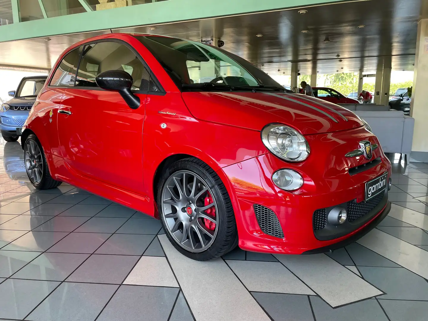 Abarth 695 695 1.4 16v t. t-jet Tributo Ferrari 180cv MTA Rosso - 1