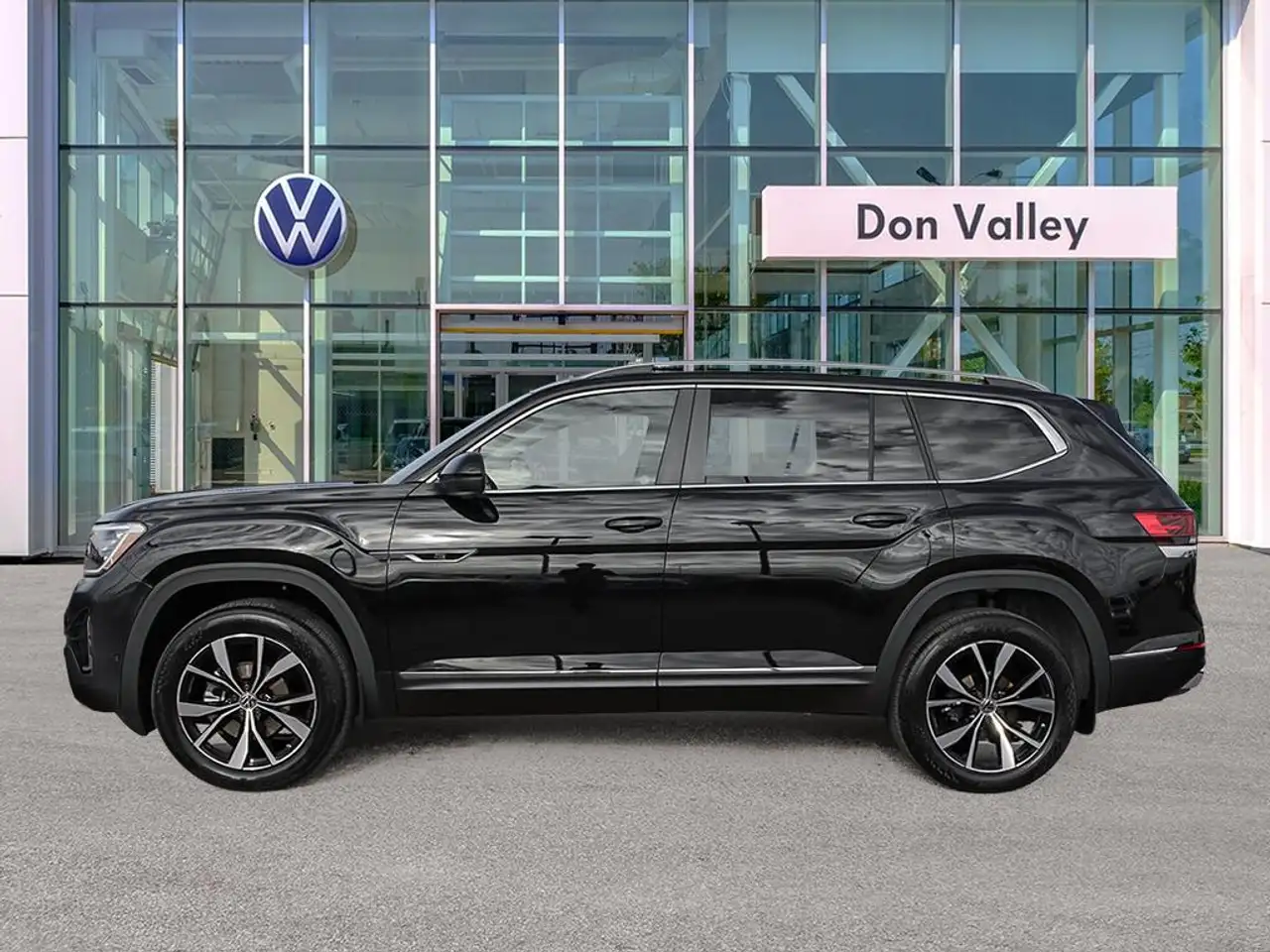 Volkswagen Atlas снимка Volkswagen Atlas