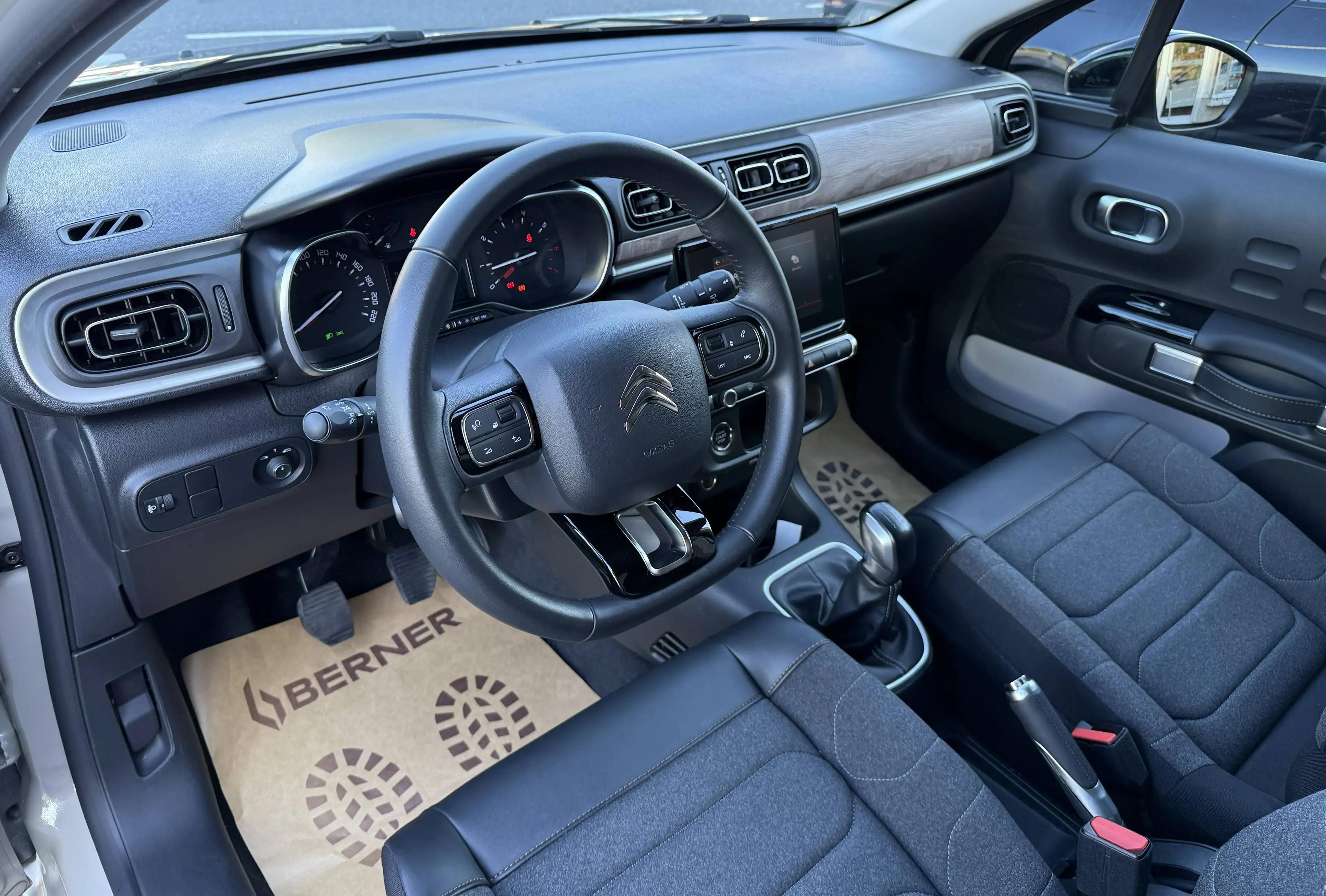 Citroen C3 C3 TPV Sport 1,2 Pure Tech 83 *KAMERA *SHZ *LED *APP — photo 15