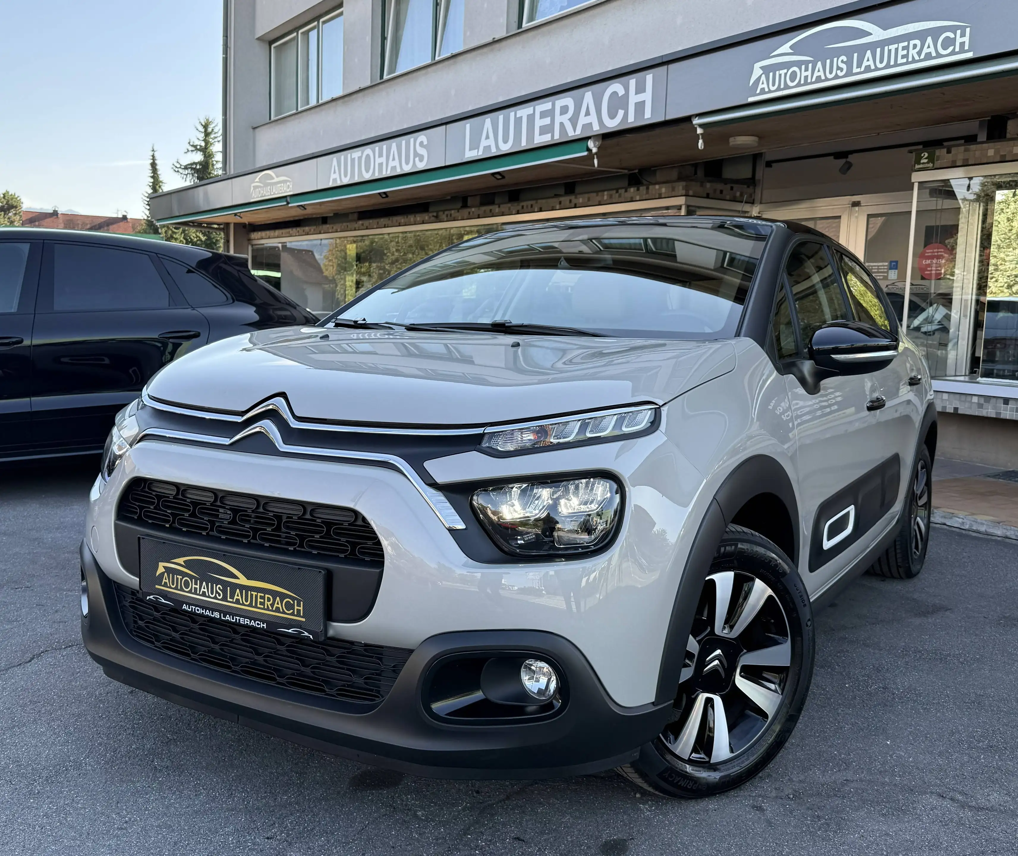 Citroen C3 C3 TPV Sport 1,2 Pure Tech 83 *KAMERA *SHZ *LED *APP