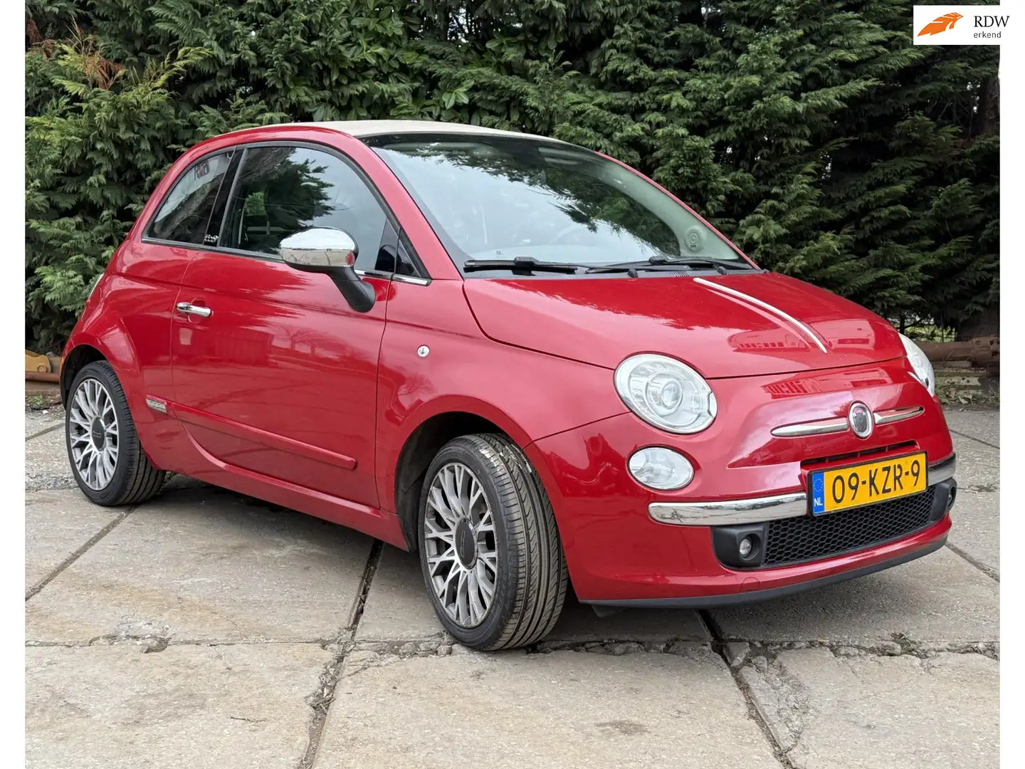 Fiat 500C 1.2 Lounge AUT I CLIMA I Xenon I PDC I Leer Rood - 1