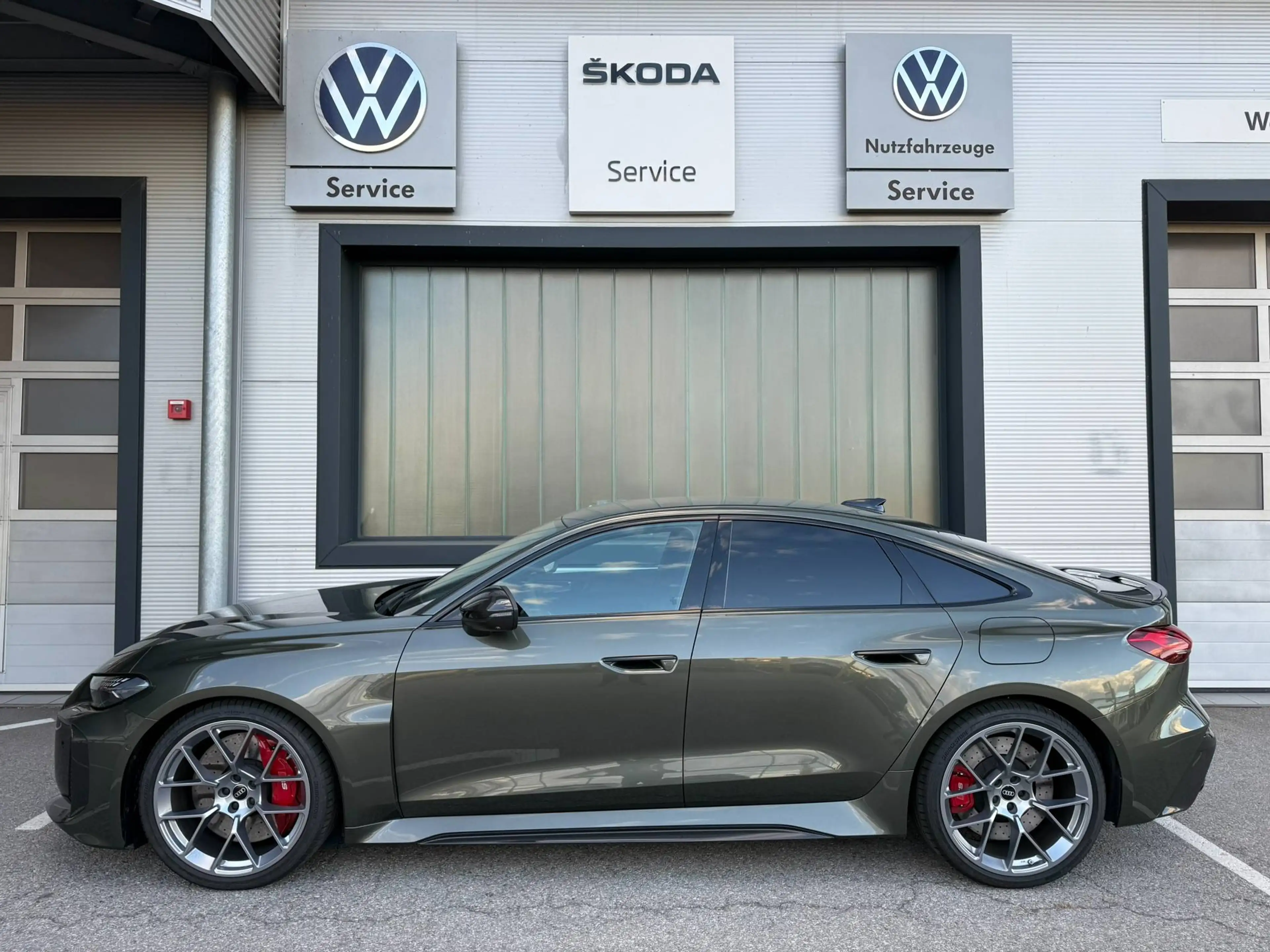 Audi RS5 Limo 2.9 TFSI PHEV quattro  ***Voll Ausstattung*** — photo 2