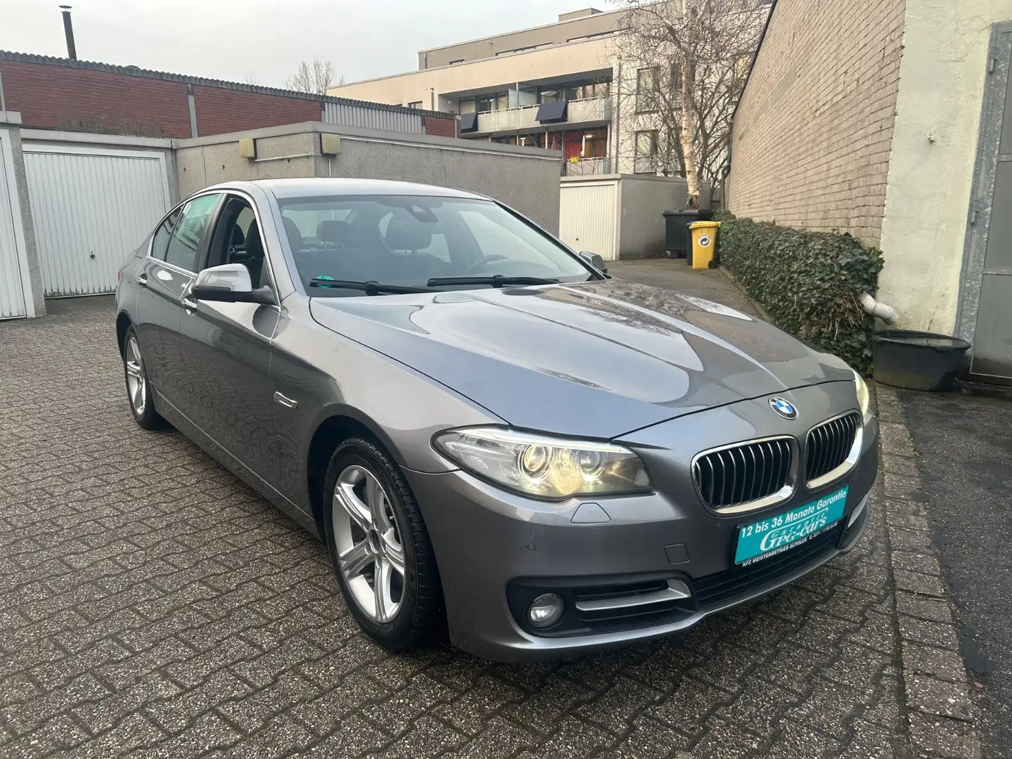 BMW 525 5 Limousine 525 d, Facelift LEDER NAVI XENON Grau - 2