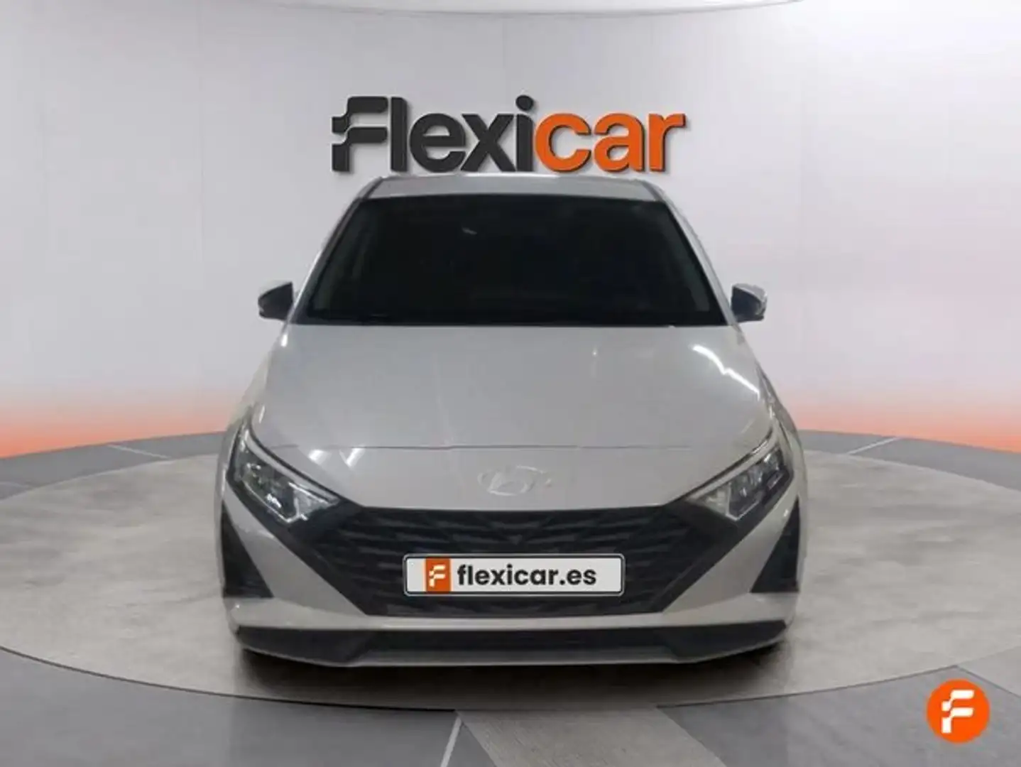 Hyundai i20 1.2 MPI Klass Gris - 2