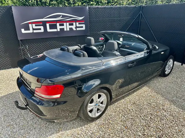 BMW 1 Series view 8