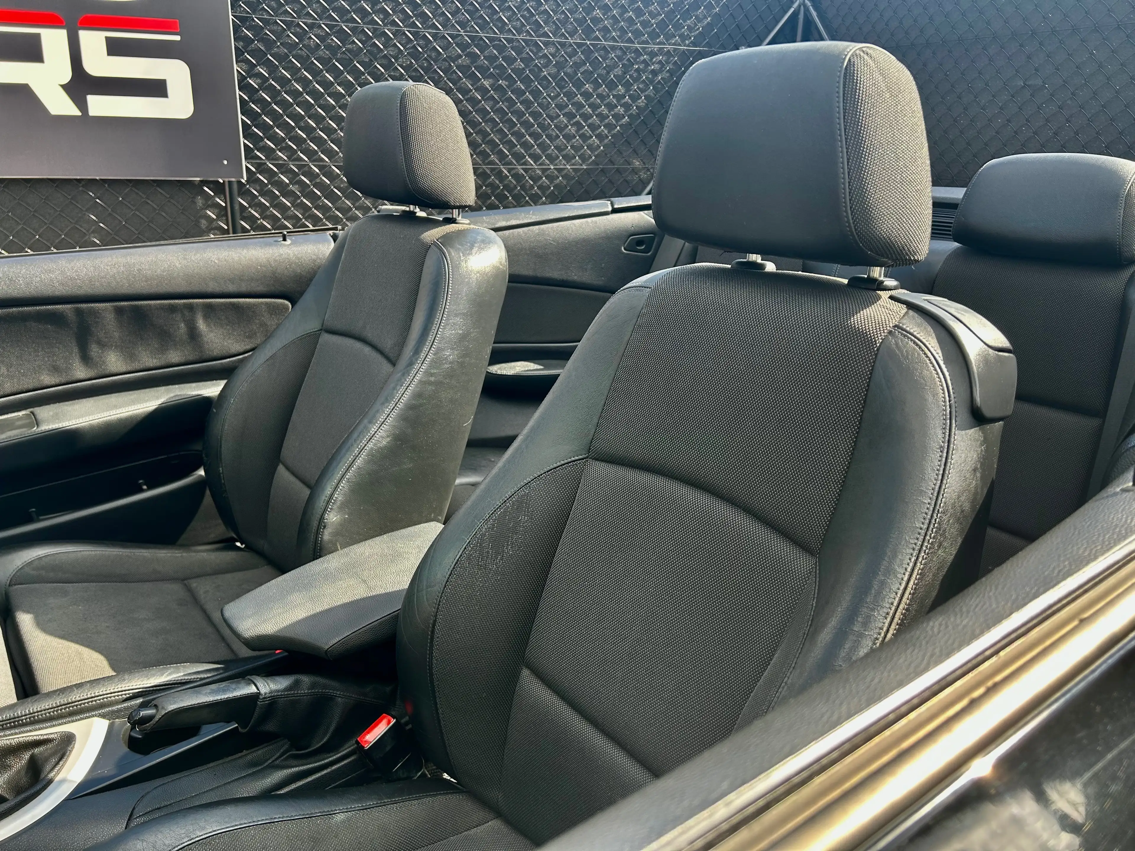 BMW 118 d*CABRIOLET*SIÉGES CHAUFF.*AIRCO*VEHICULE PROPRE* — photo 13