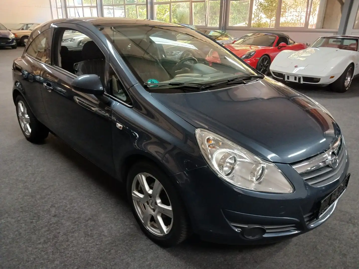 Opel Corsa D KLIMA PANORAMDACH TÜV 5/27 REIFEN NEU Grijs - 2