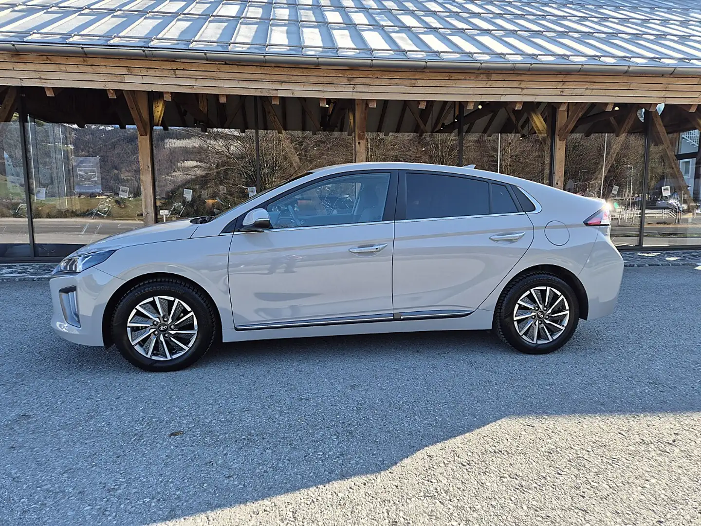 Hyundai IONIQ Ioniq Elektro 38kWh Level 5 Aut. Grau - 2