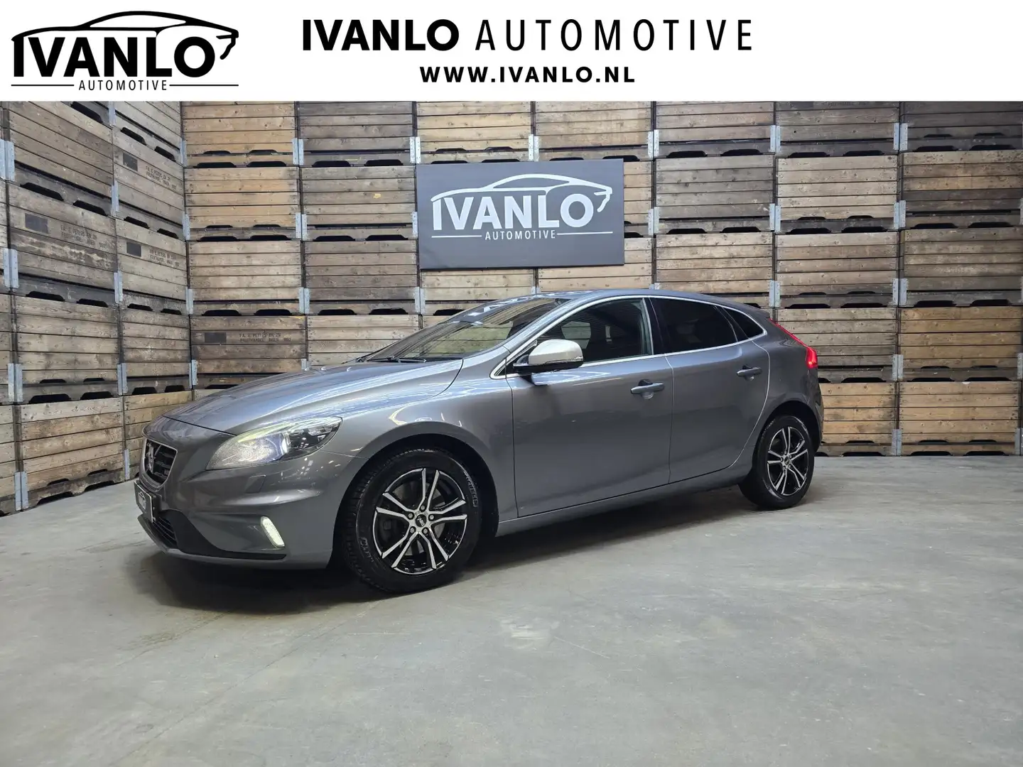 Volvo V40 2.0 D4 R-Design Business Clima Navi Camera Xenon P Grigio - 1