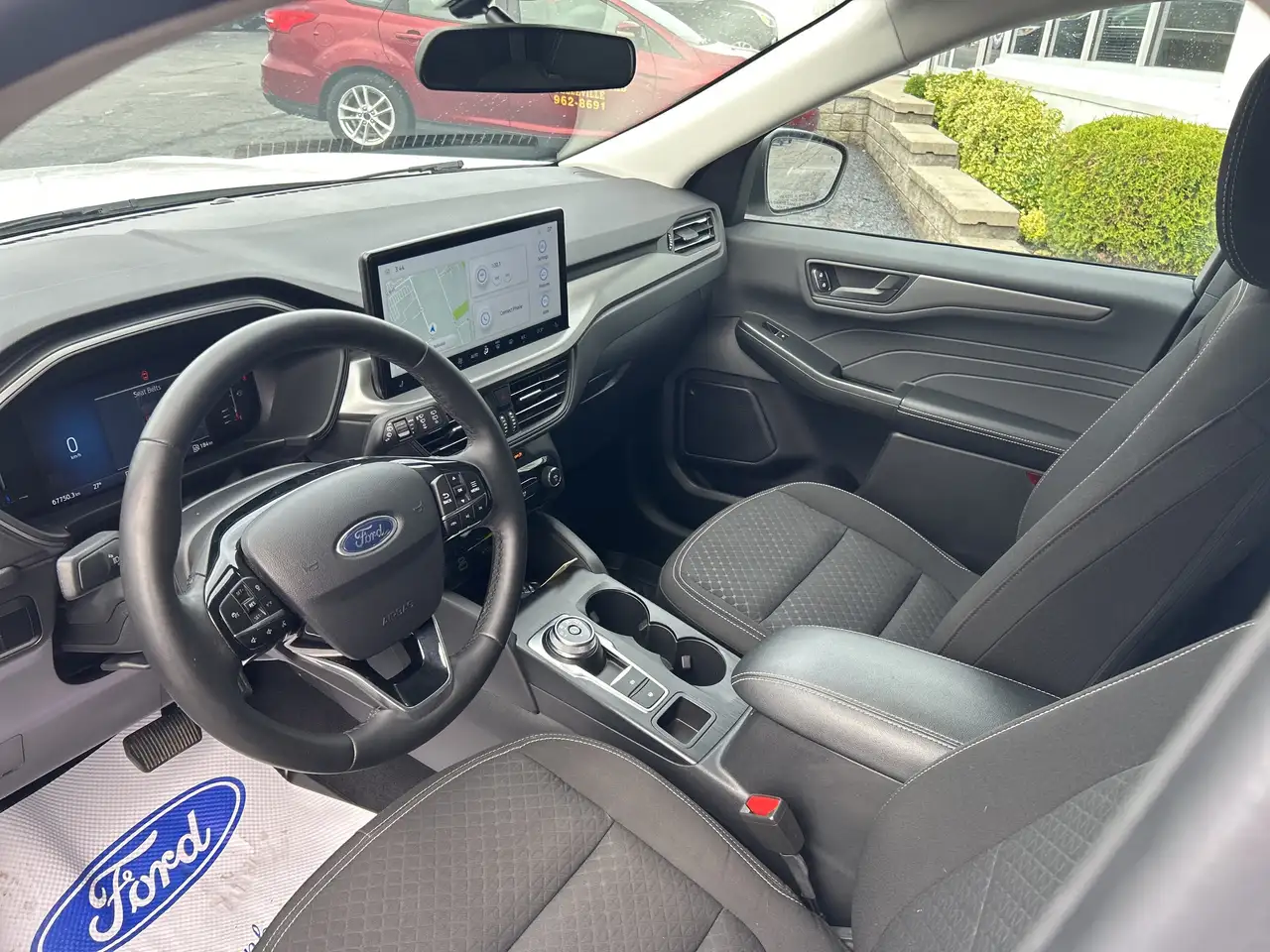 Ford Escape photo Ford Escape