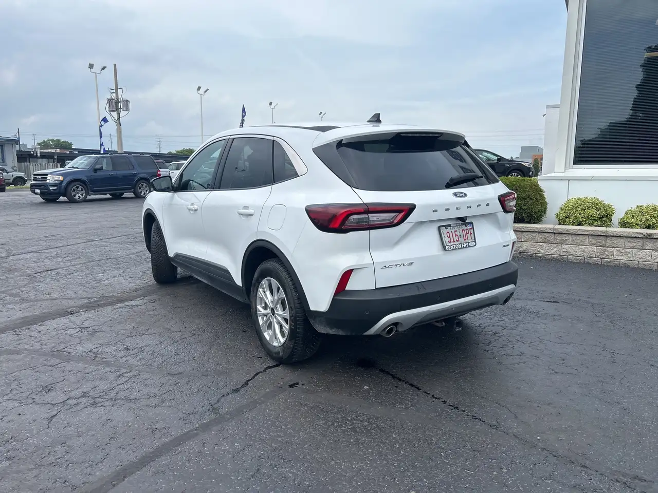 Ford Escape photo Ford Escape