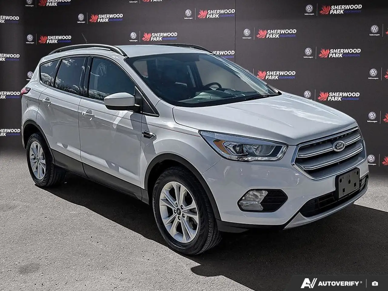 Ford Escape снимка Ford Escape