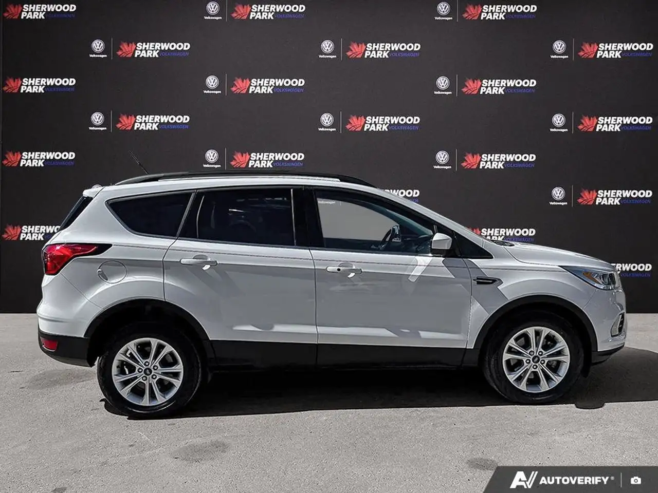 Ford Escape снимка Ford Escape