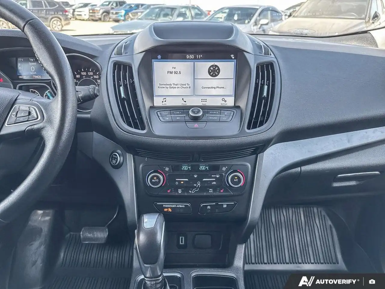 Ford Escape снимка Ford Escape
