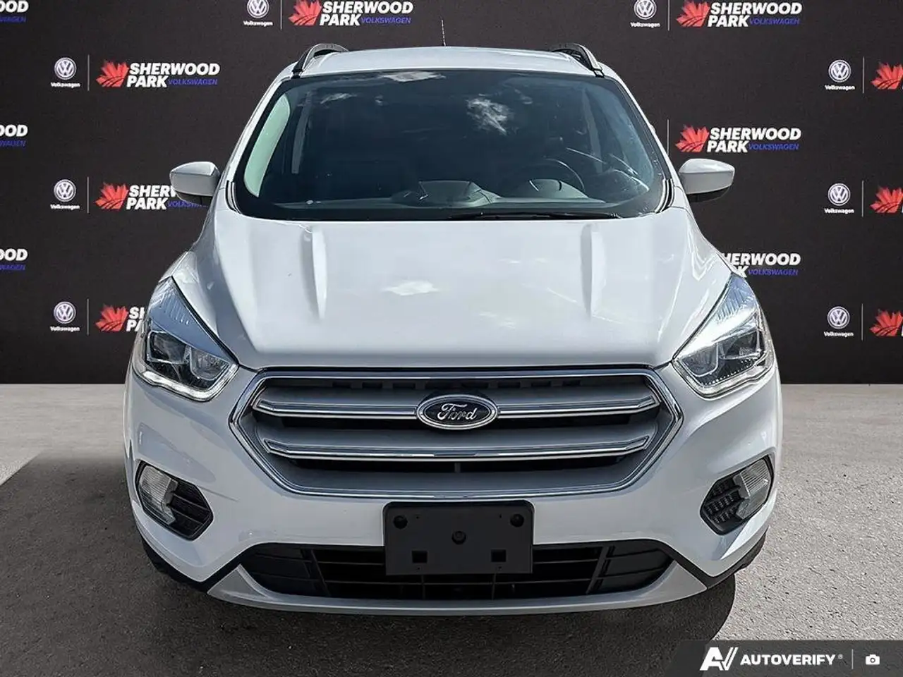 Ford Escape снимка Ford Escape