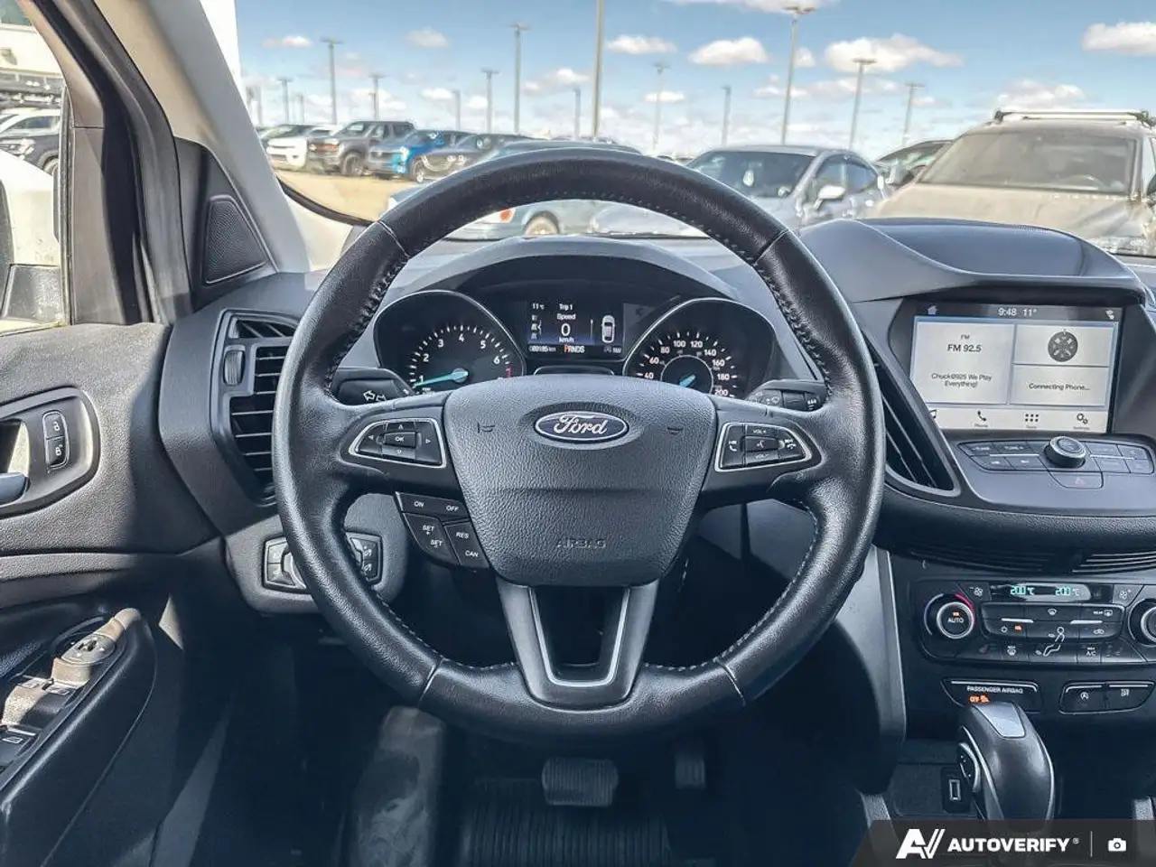 Ford Escape снимка Ford Escape