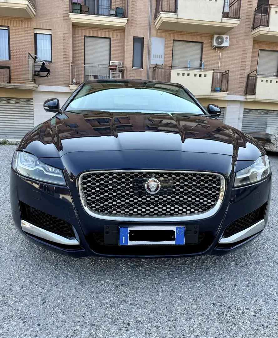 Jaguar XF 3.0d V6 Portfolio 300cv auto - 2