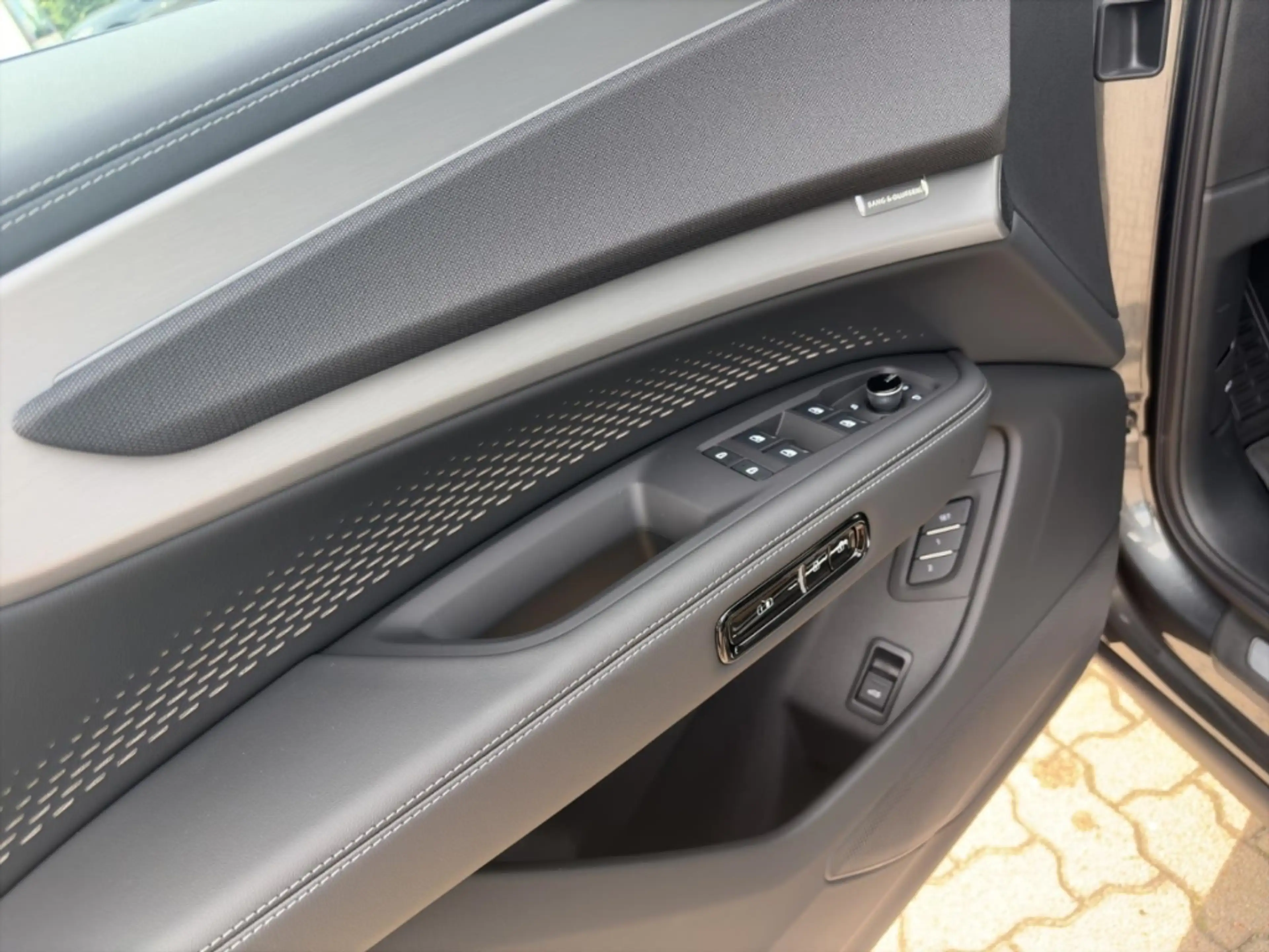 Audi Q7 SUV TDI quattro 220 kW tiptronic — photo 12