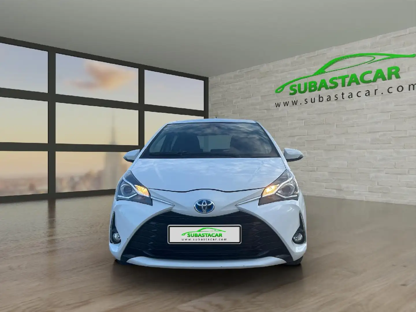 Toyota Yaris 100H 1.5 Active Blanco - 2
