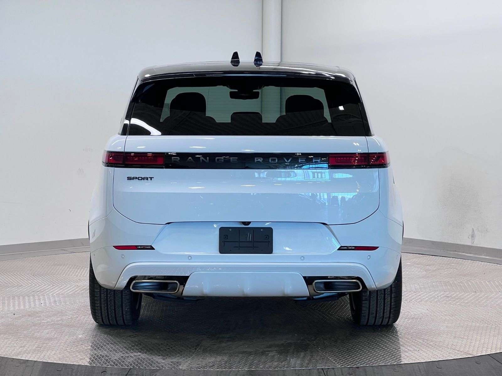2026 Land Rover Range Rover Sport P400 DYNAMIC HSE thumb 6