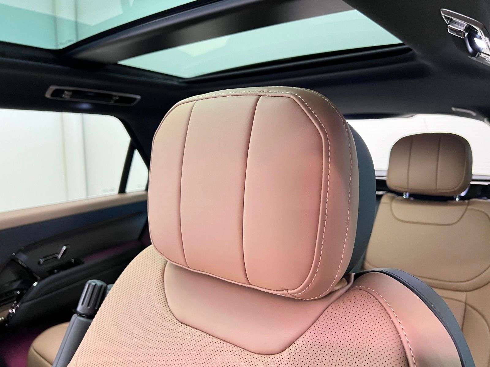 2026 Land Rover Range Rover Sport P400 DYNAMIC HSE thumb 26
