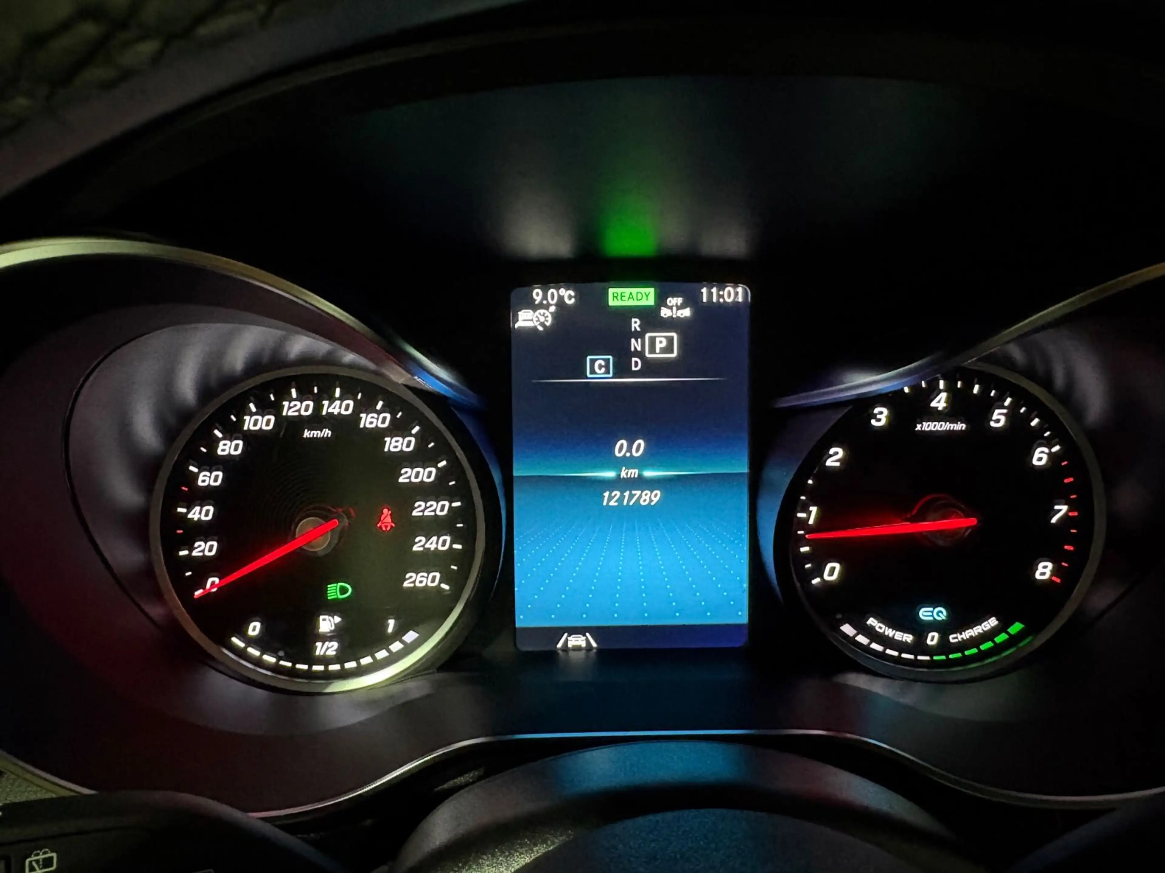 Mercedes-Benz GLC 200 4Matic*AMG Line*AHK*Leder* — photo 13