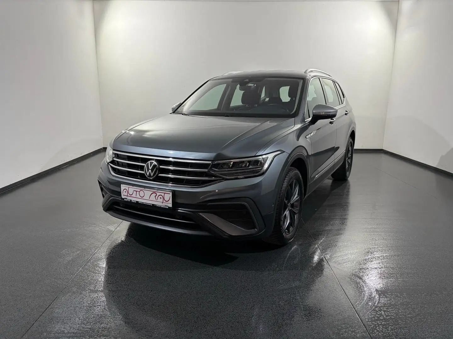 Volkswagen Tiguan Allspace 2.0 TDI SCR Life 4Motion DSG *LED*AHK*ACC* Grau - 2