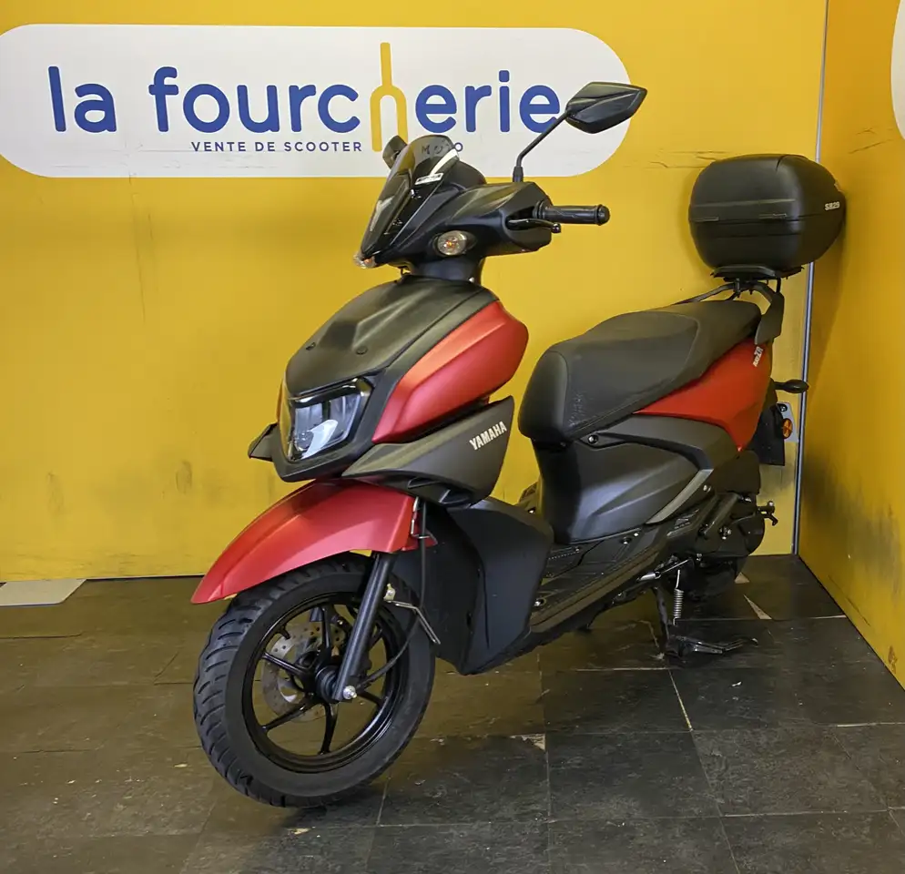 Yamaha RayZR