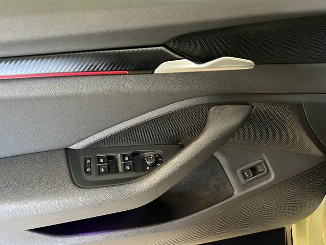 Skoda Superb view 5