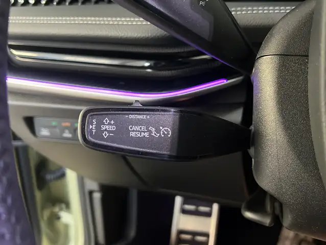 Skoda Superb view 13