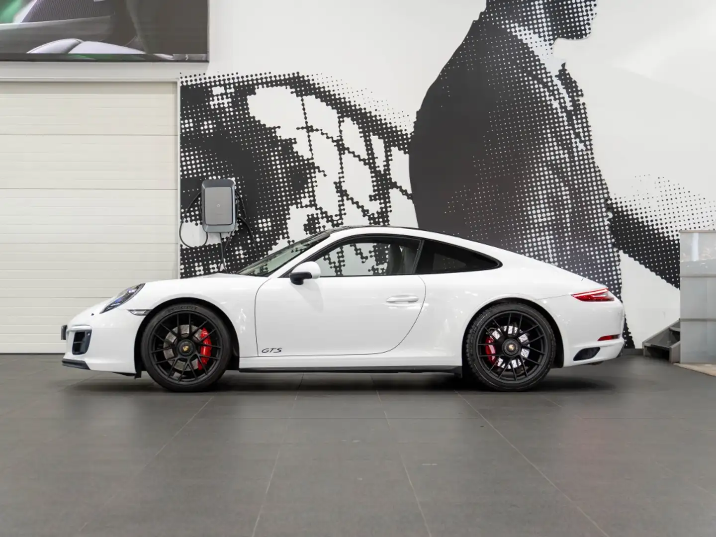 Porsche 991 Carrera 2 GTS Coupé PDK Weiß - 2