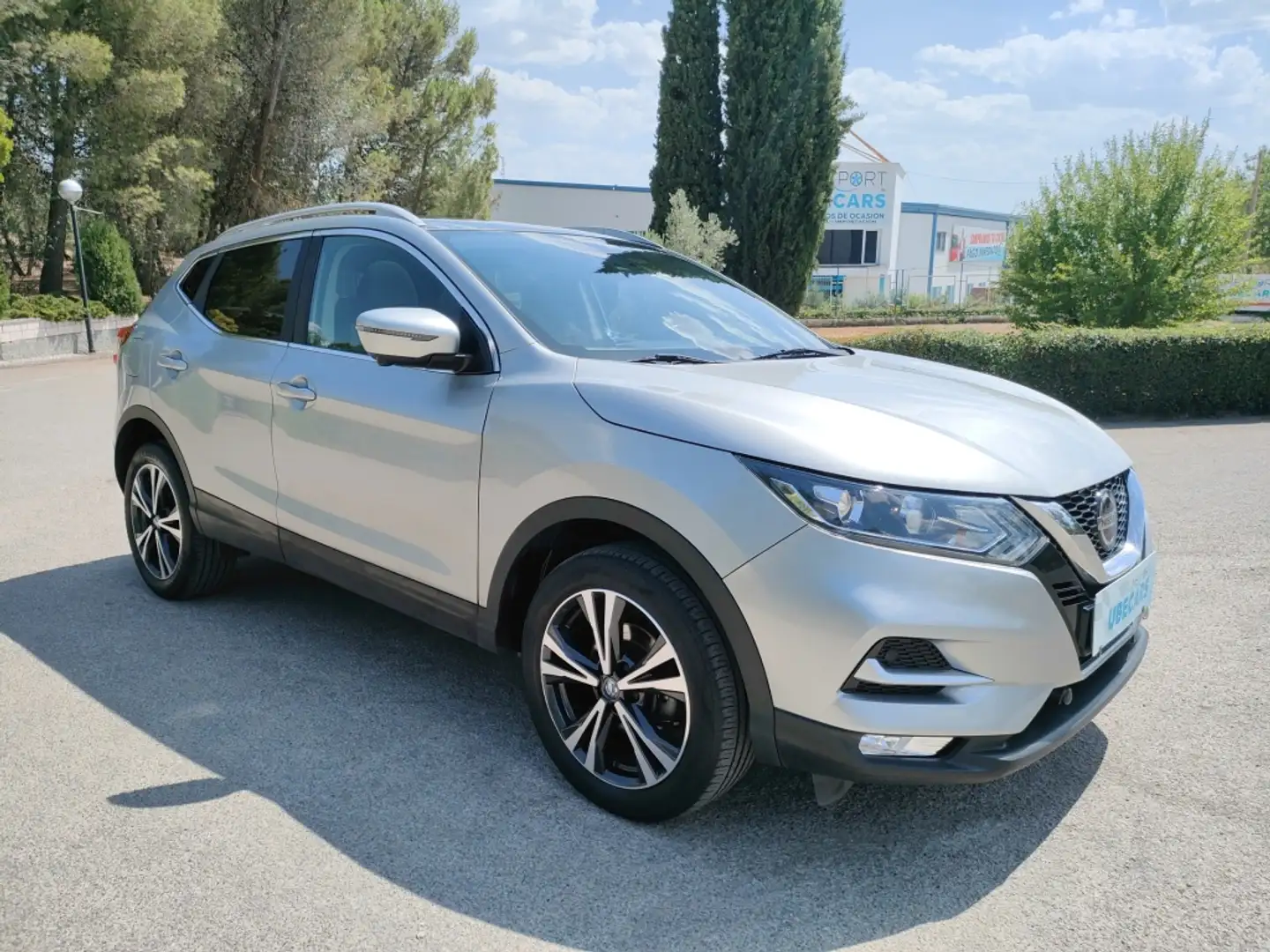 Nissan Qashqai 1.3 DIG-T N-Connecta 4x2 103kW Plateado - 2