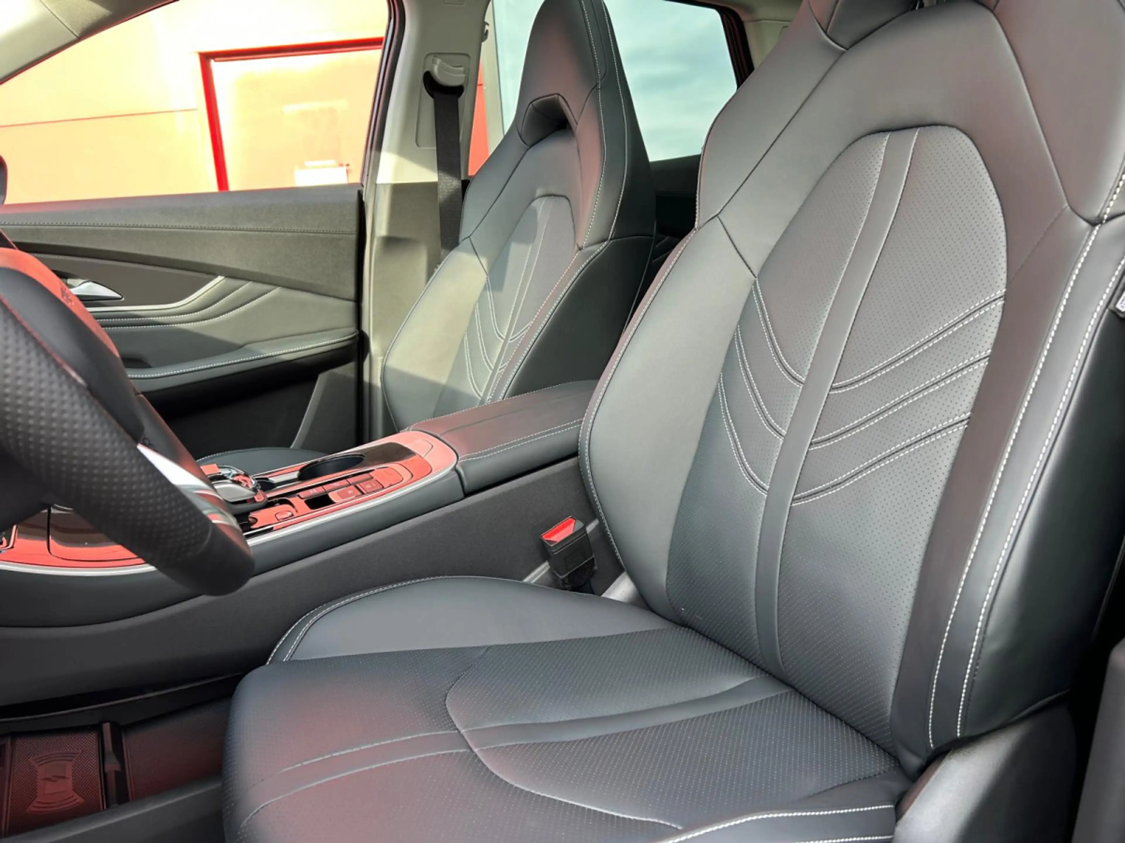 Forthing T5 Evo 1.5 HEV  1.5 FULL HYBRID — photo 8