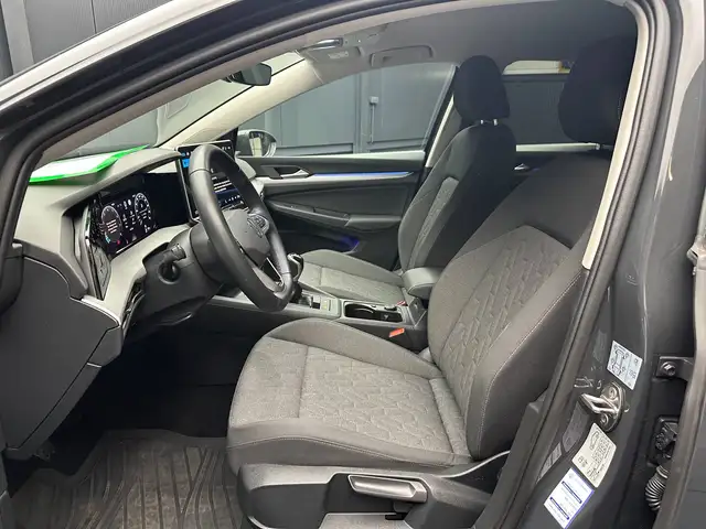 Volkswagen Golf view 14