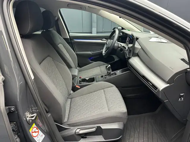 Volkswagen Golf view 10
