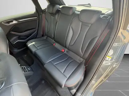 Annonce voiture d'occasion Audi RS3 - CARADIZE