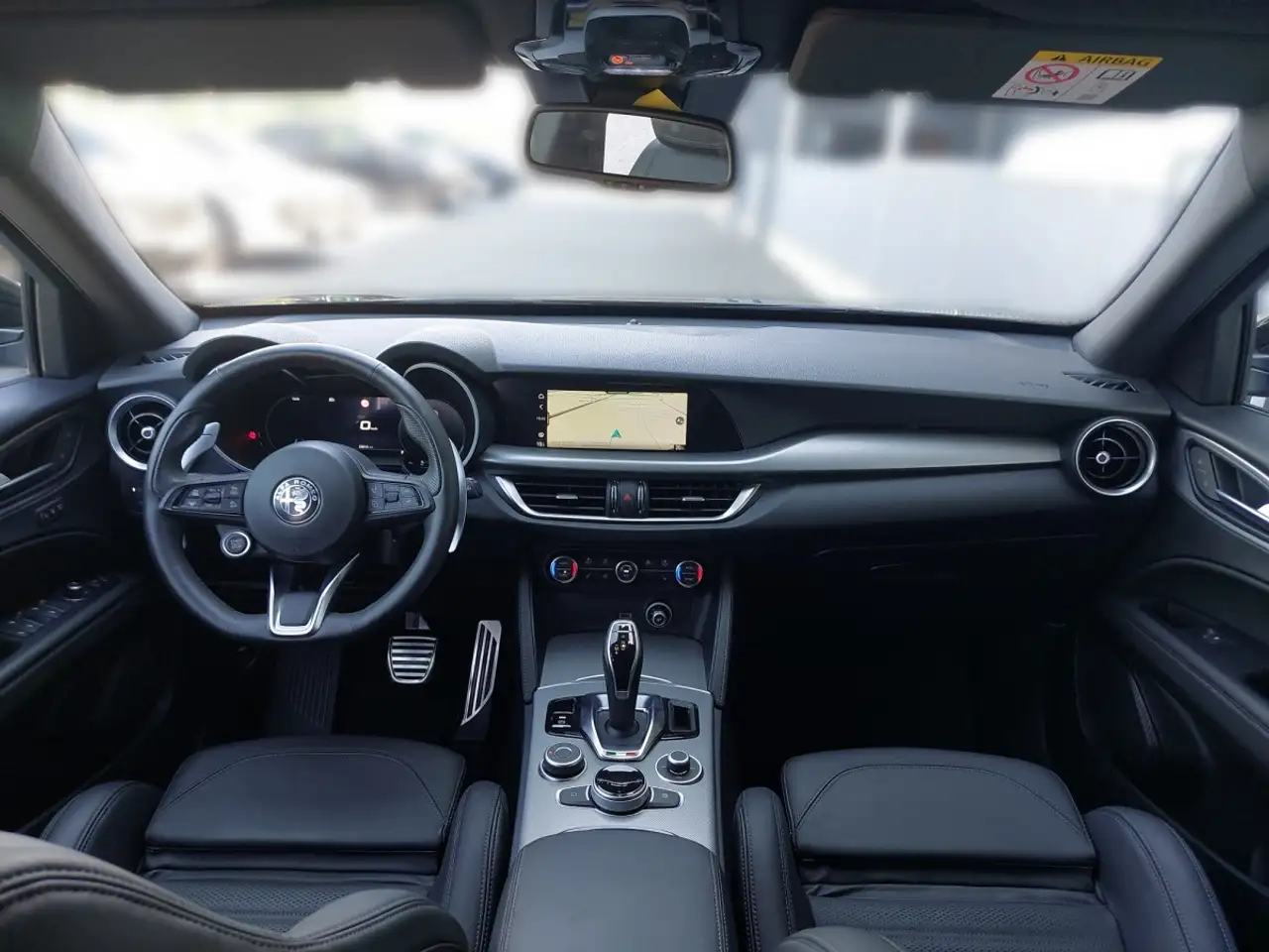 Alfa Romeo Stelvio 2024