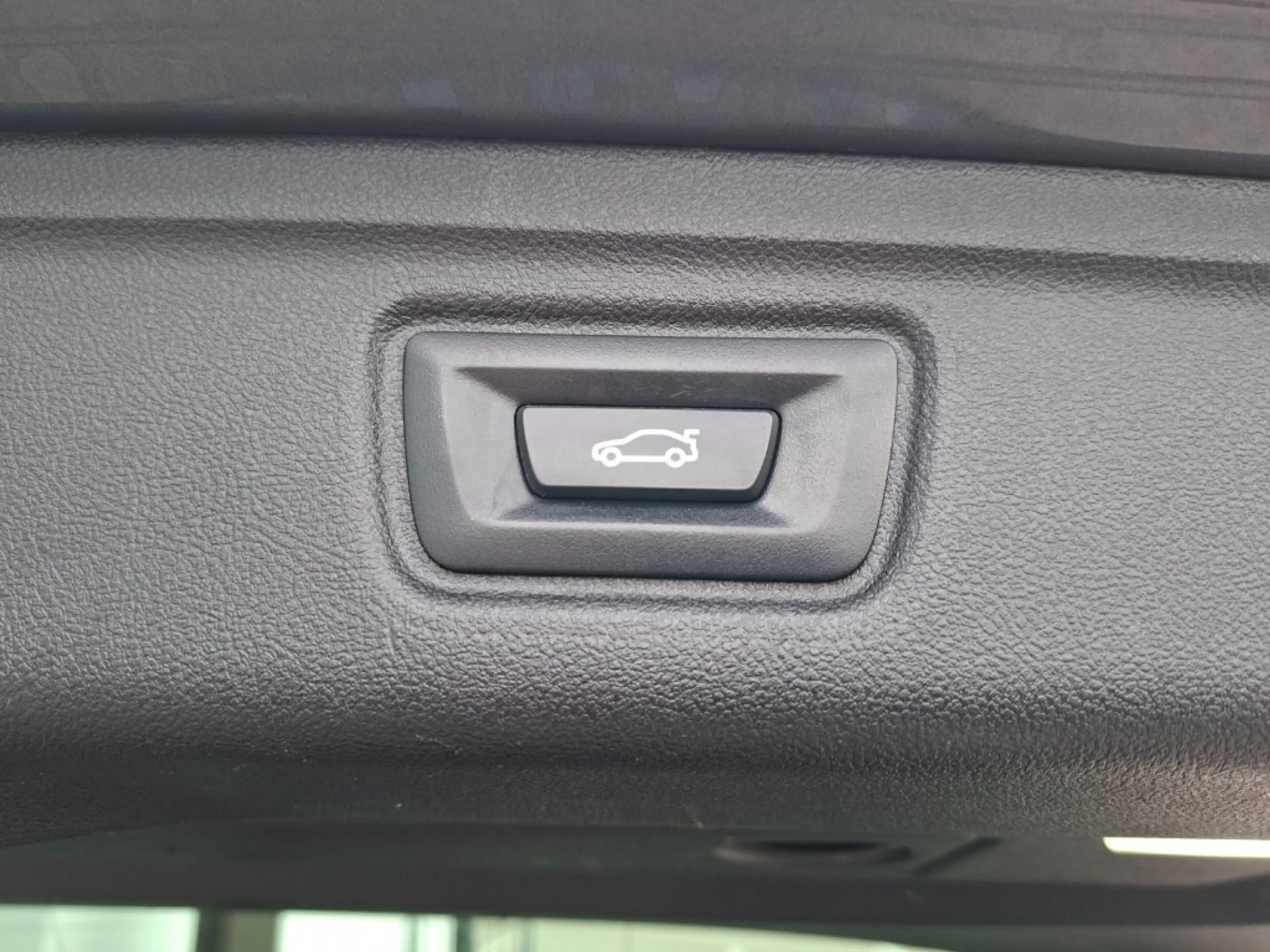 BMW 320 d Touring Aut. — photo 5