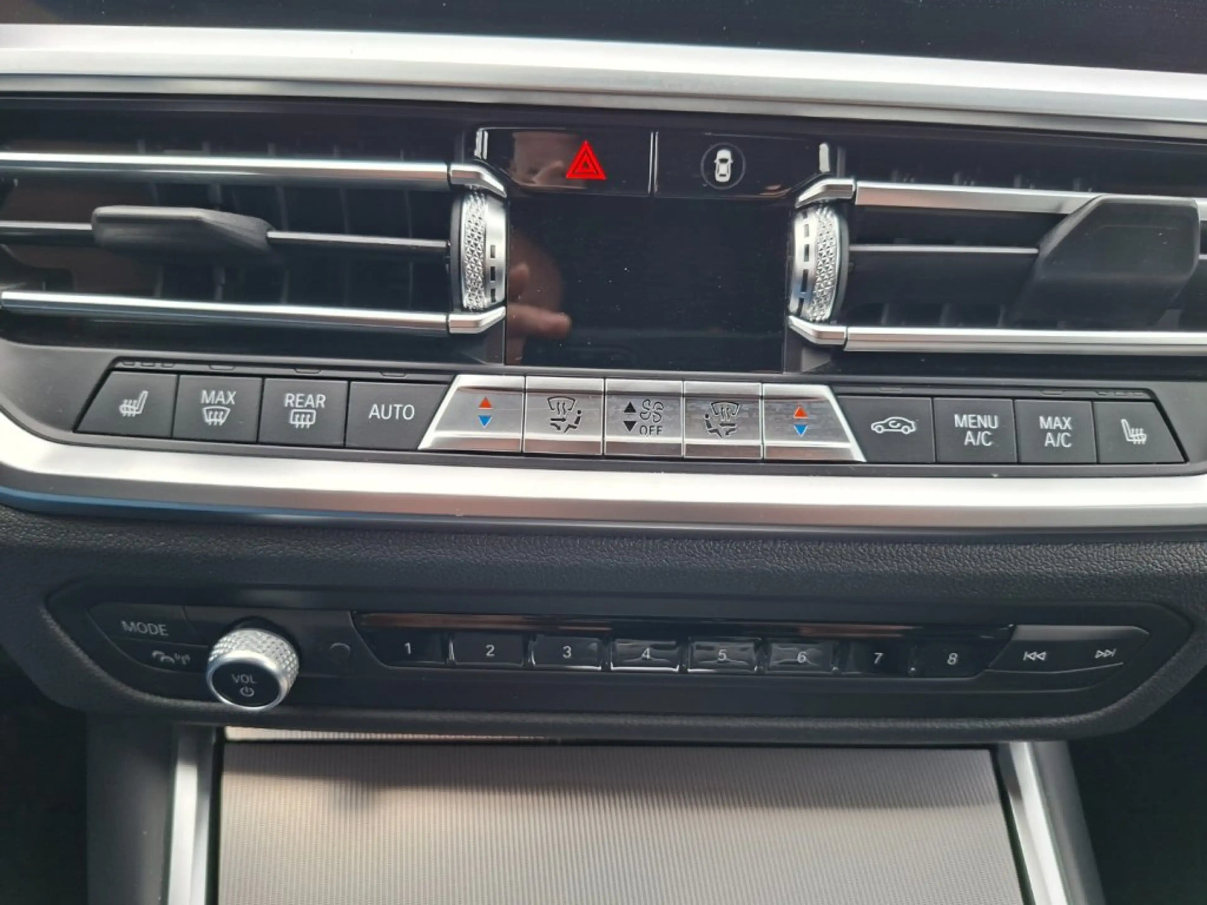 BMW 320 d Touring Aut. — photo 15