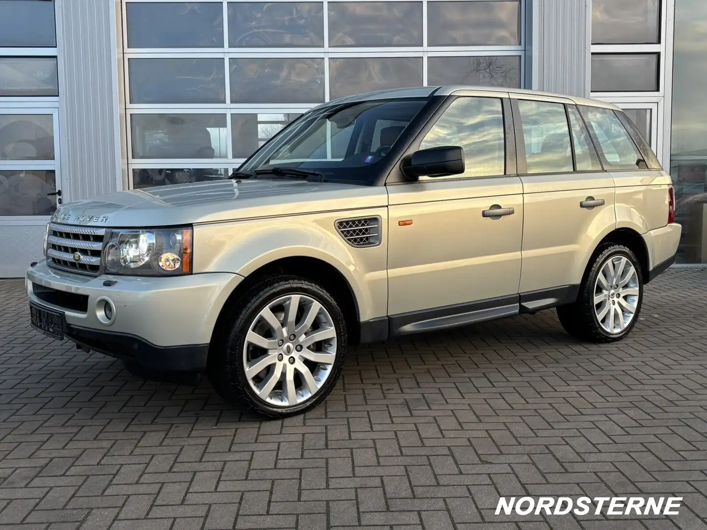 Land Rover Range Rover Range Rover Sport HSE XENON+SCHIEBEDACH+NAVI+H&K Argent - 2