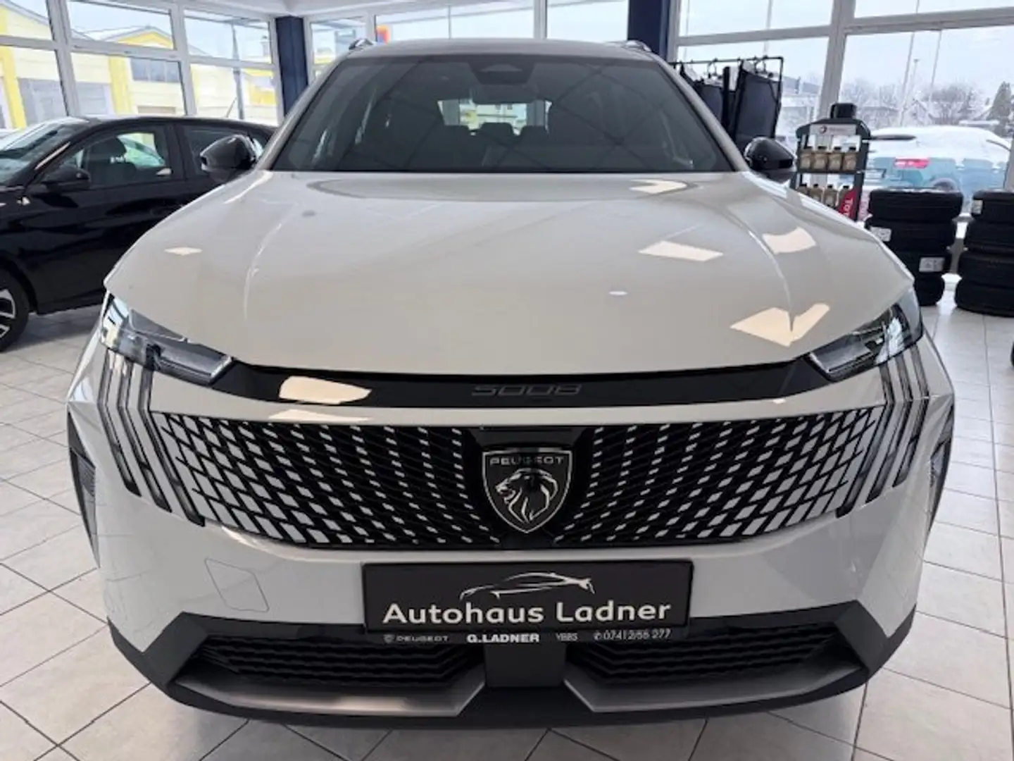 Peugeot 5008 5008 Elektro 210 73kWh Allure Weiß - 1