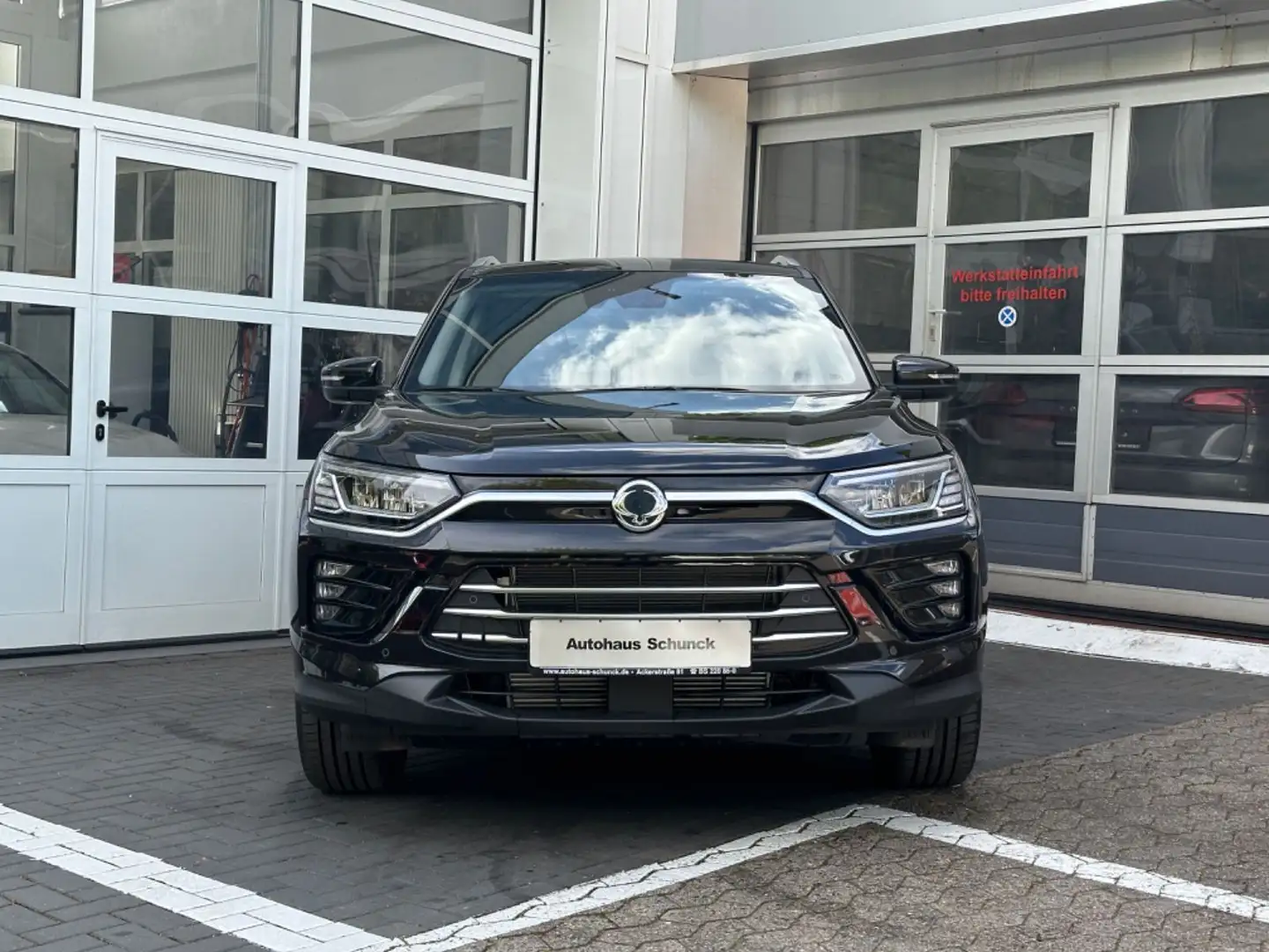 SsangYong Korando 1.5 T-GDI AUT/CAM/SPUR/TOTWINKEL Černá - 2