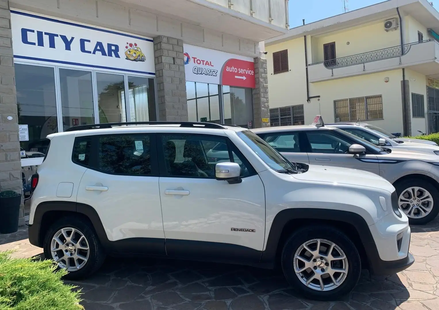 Jeep Renegade Renegade 1.5 turbo t4 mhev Limited 2wd 130cv dct Bianco - 2