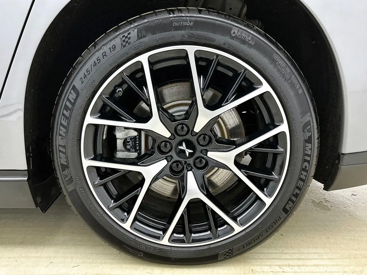 Xpeng P7 2024