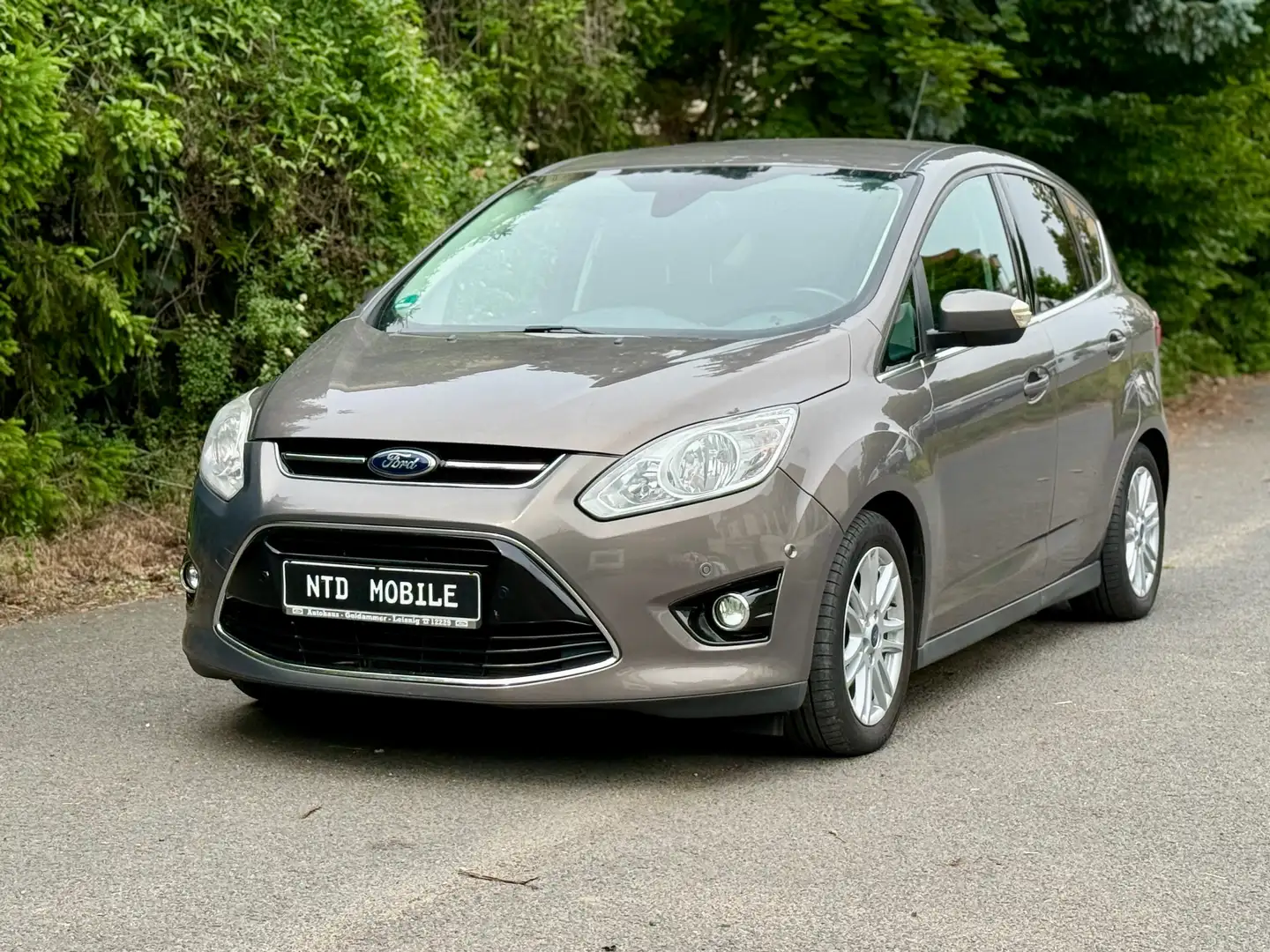 Ford C-Max Titanium 2.HAND+KEYLESS+S-HZ+KAMERA+BLUETOOTH+AHK+ Braun - 2