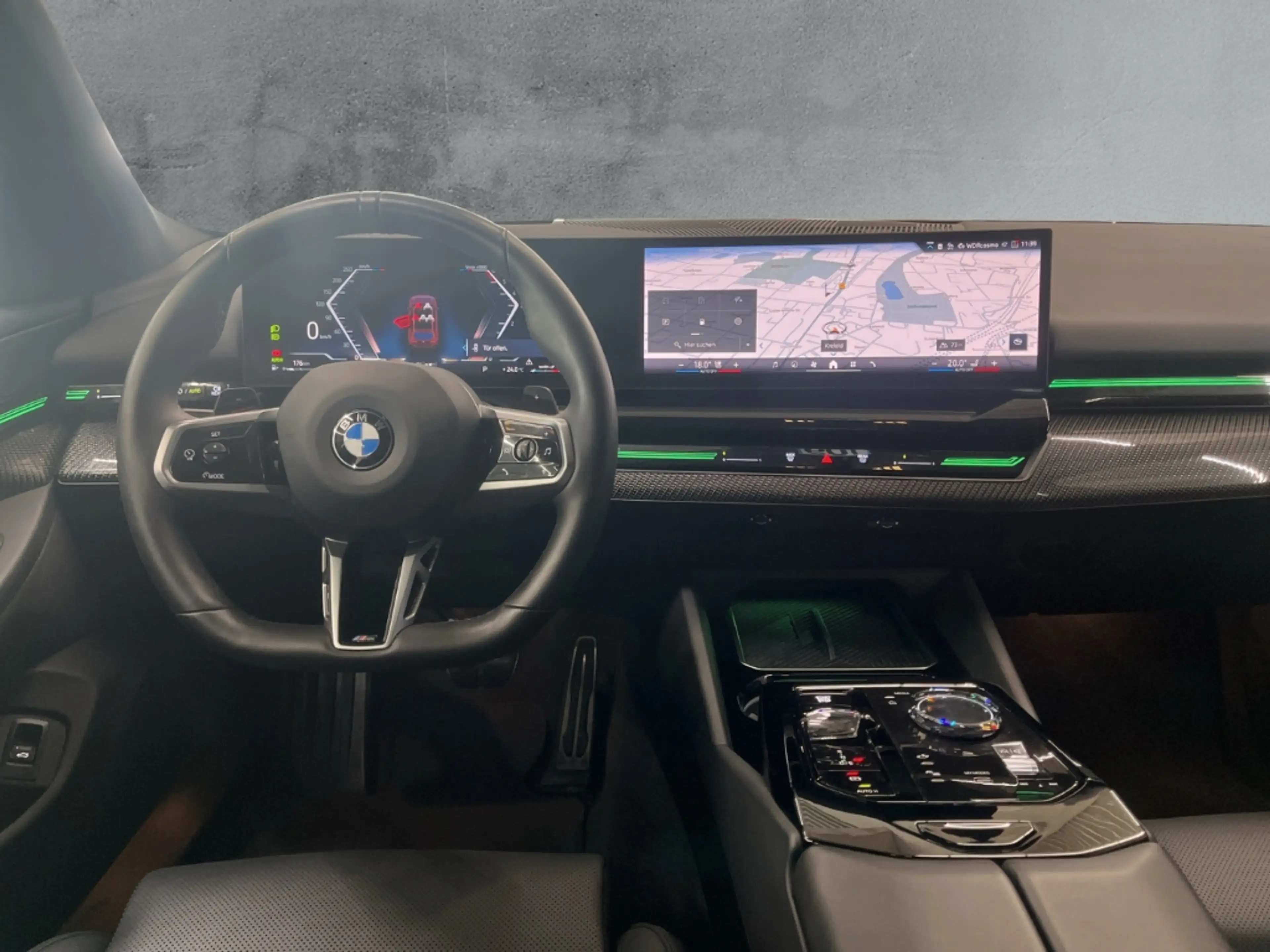 BMW 540 xDrive Touring *M SPORT PRO* 20''LC PROF AHK SITZL — photo 10